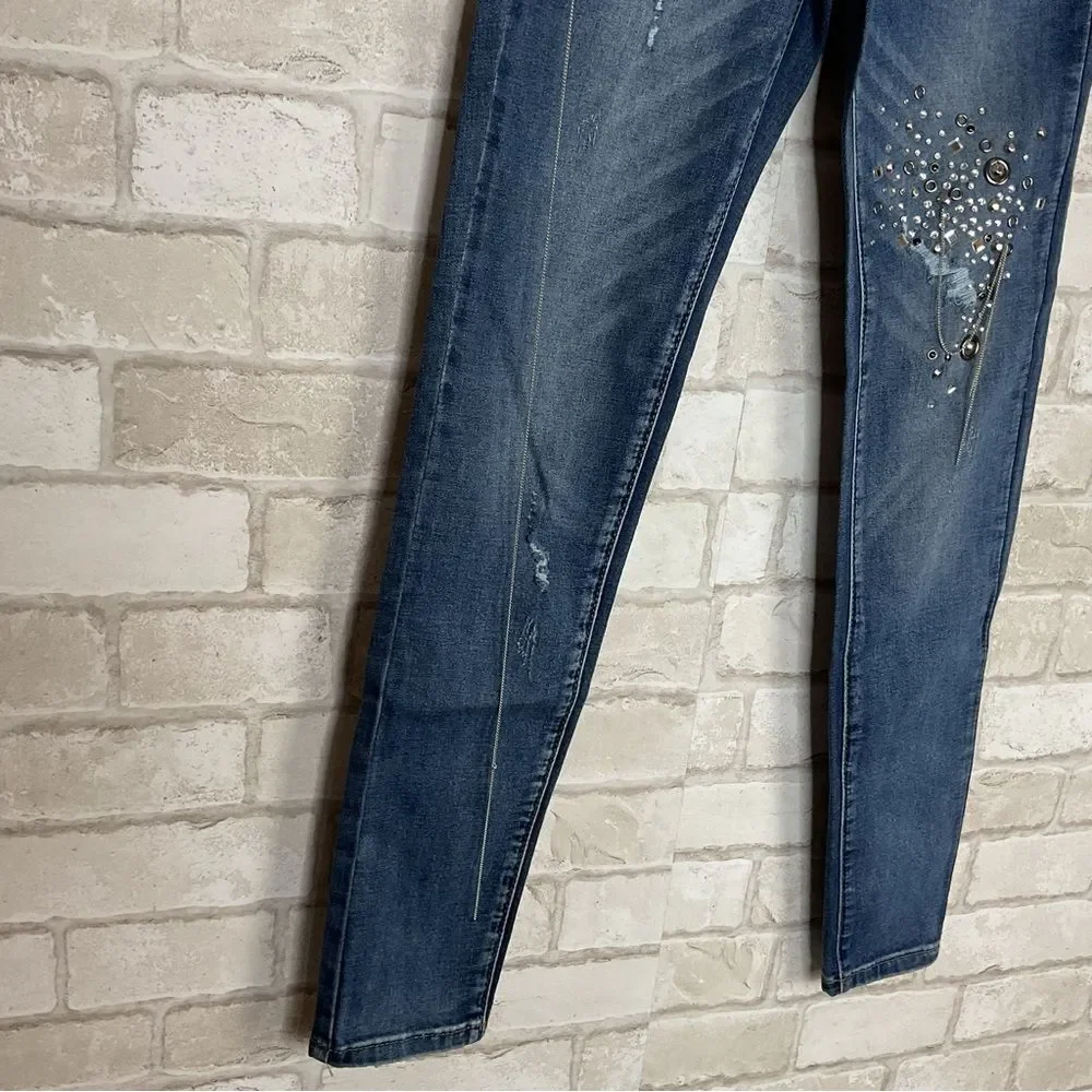 NWT Denim Couture Red Embellished Blue Skinny Jeans Size 5
